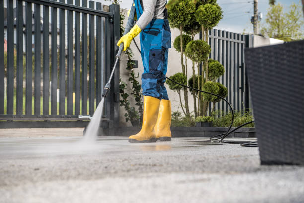 Why Choose Our Certified Pressure Washing Experts for Your Project Needs in Lemon Hill, CA?